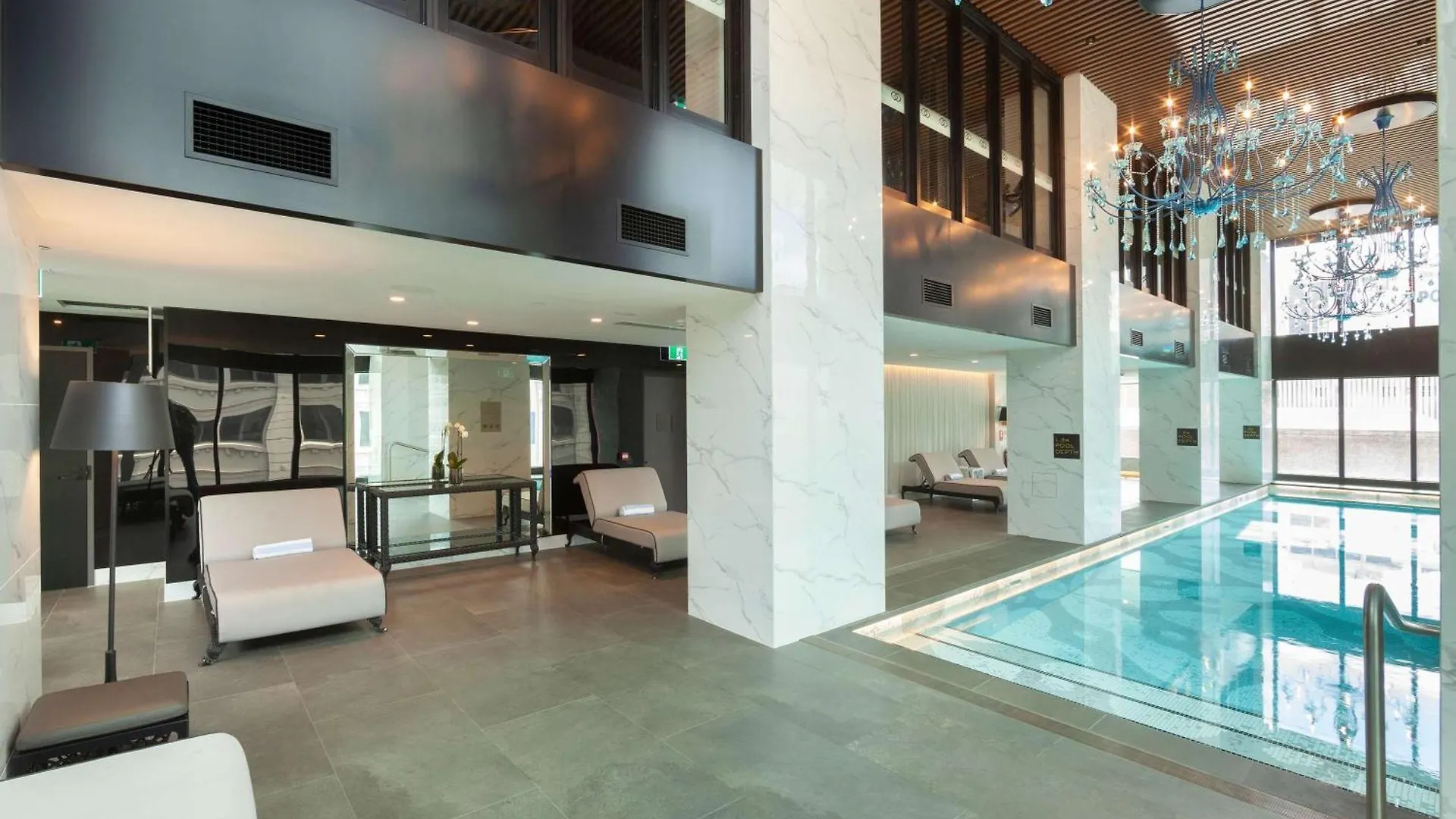 Отель Sofitel Аделаида 5*,
